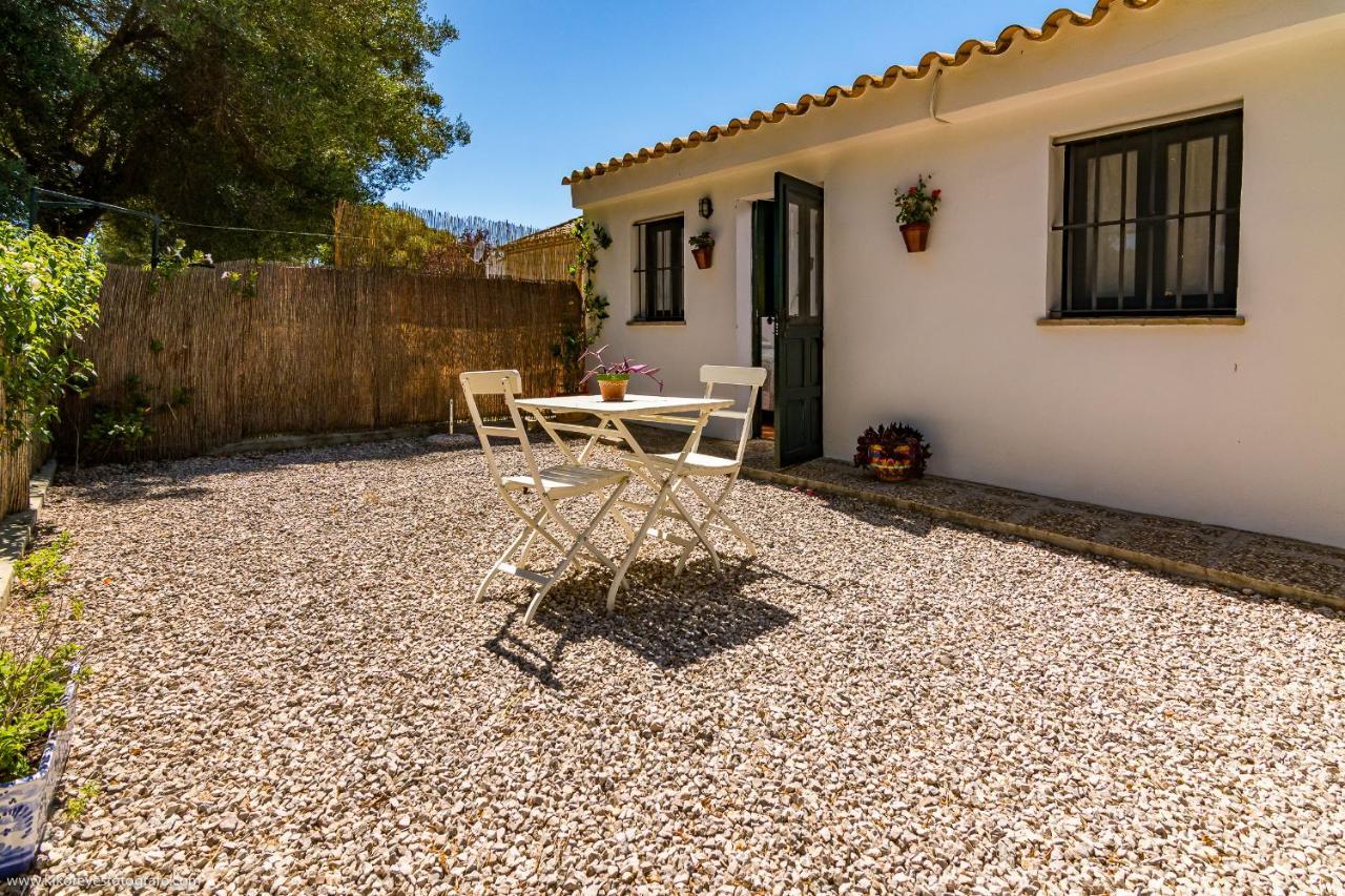 Cortijo El Indiviso Guest House เวเฮร์ เด ลา ฟรอนเตรา ภายนอก รูปภาพ