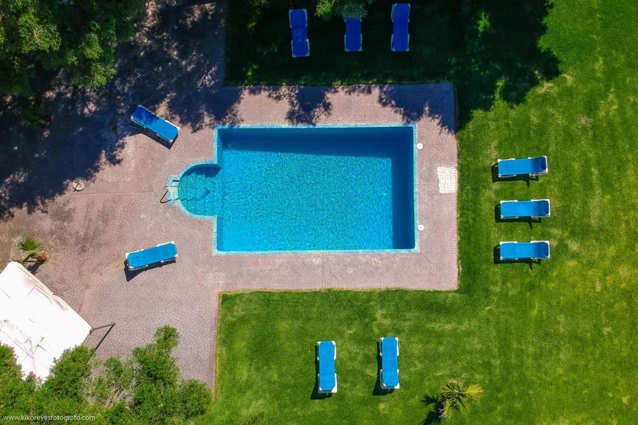 Cortijo El Indiviso Guest House เวเฮร์ เด ลา ฟรอนเตรา ภายนอก รูปภาพ